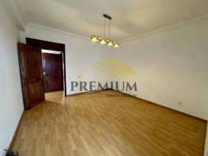 A LOUER JOLI APPARTEMENT REZ DE JARDIN