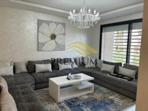 A LOUER JOLI APPARTEMENT MEUBLE