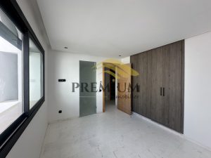 A LOUER JOLI APPARTEMENT REZ DE JARDIN